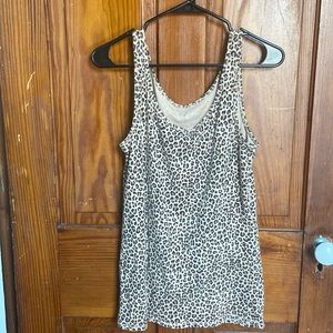 Animal print me tons tank top size XL